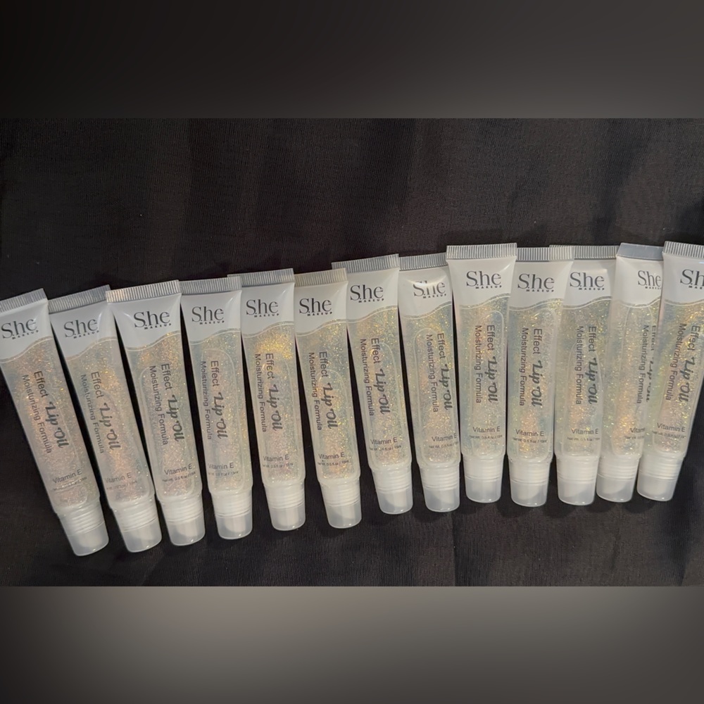 Lip oils wholesale
